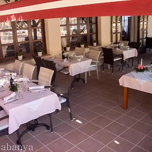 https://apartamentos-la-cabana.balearic-islands.net