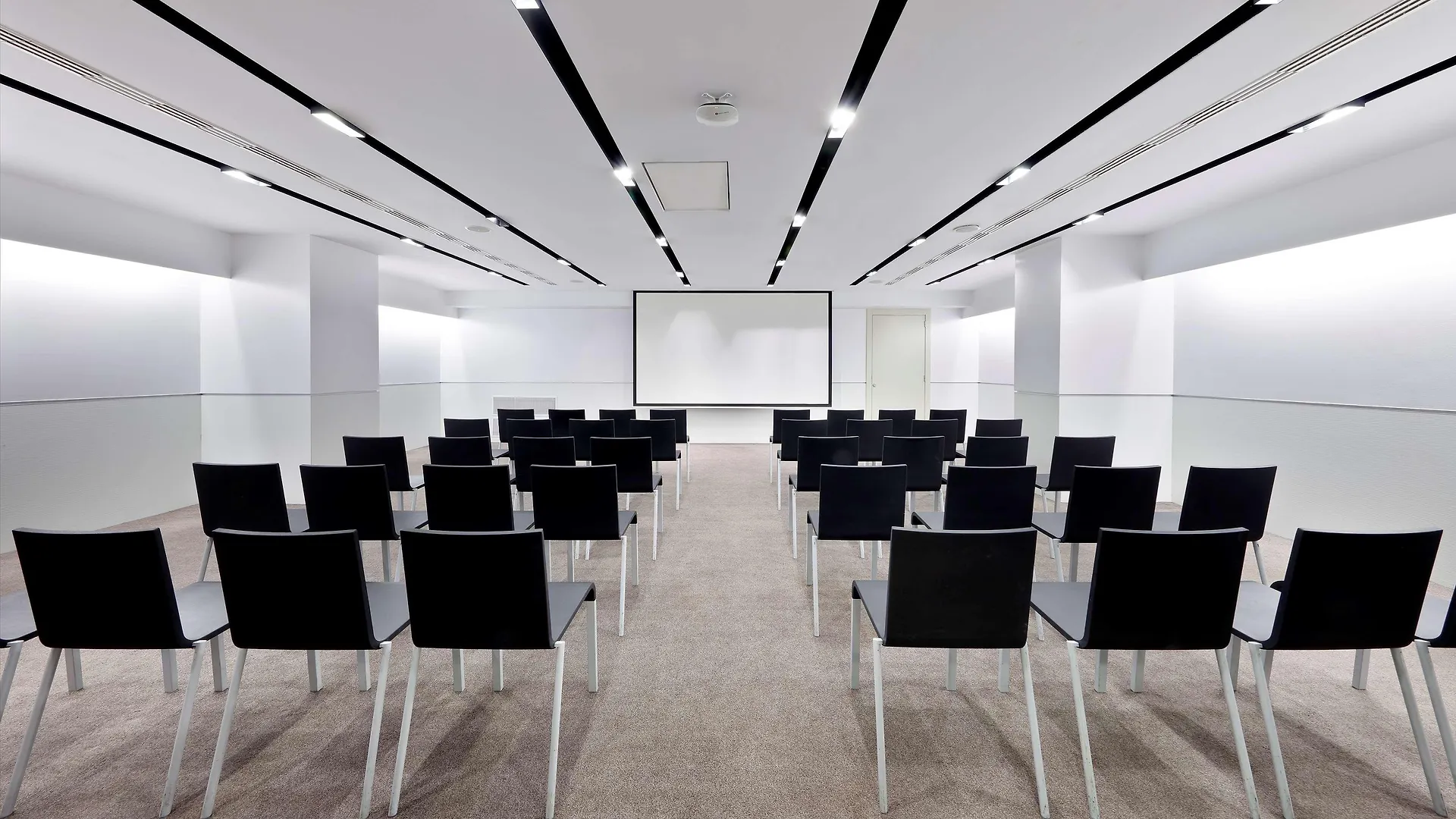 Melia Barcelona Sarria Hotel 5*,